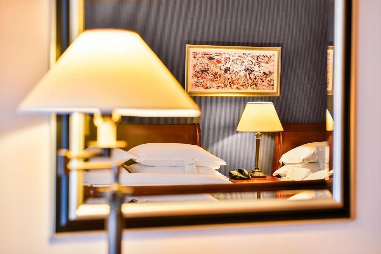 Sheraton Skyline Hotel London Heathrow Χίλινγκτον Εξωτερικό φωτογραφία