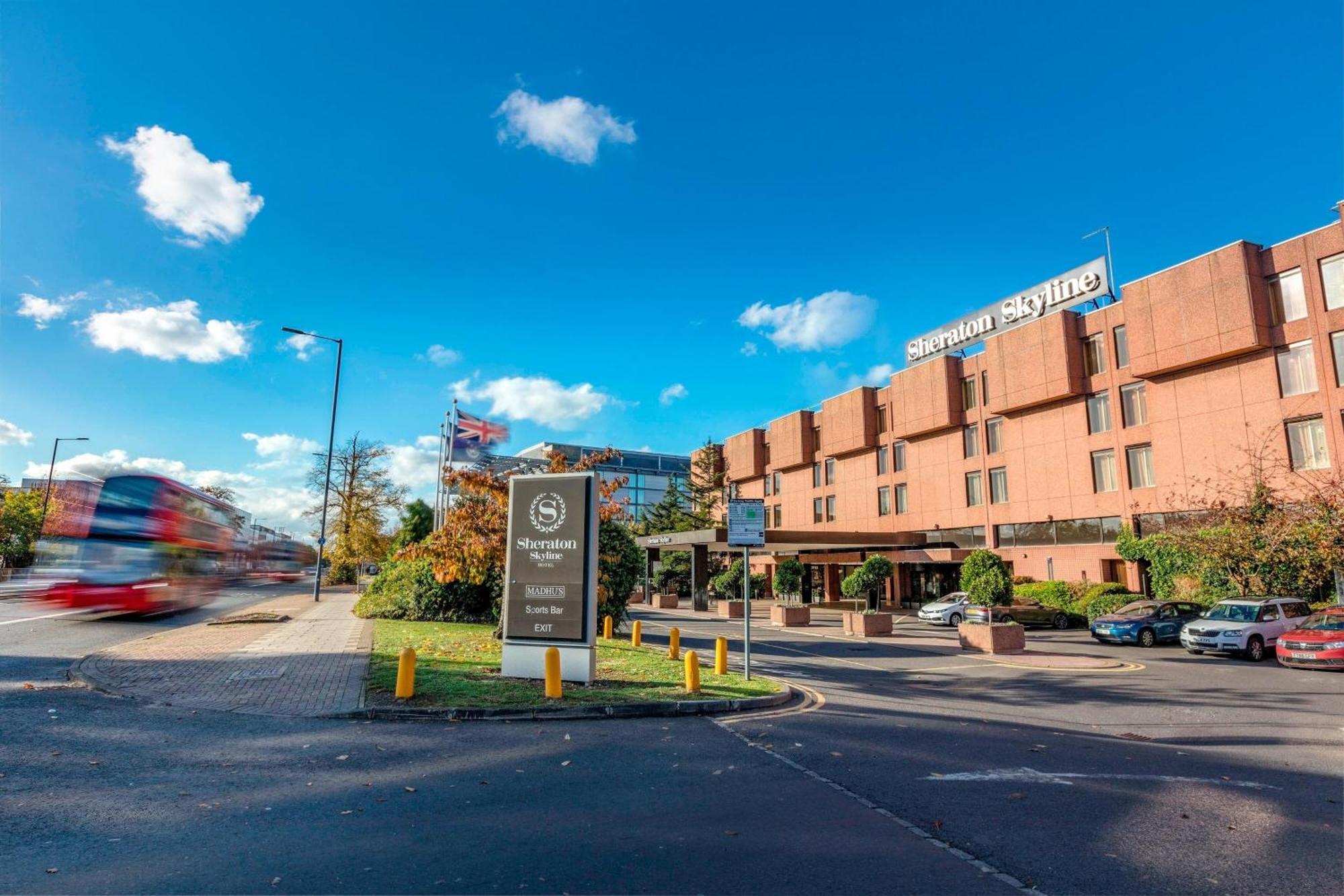 Sheraton Skyline Hotel London Heathrow Χίλινγκτον Εξωτερικό φωτογραφία